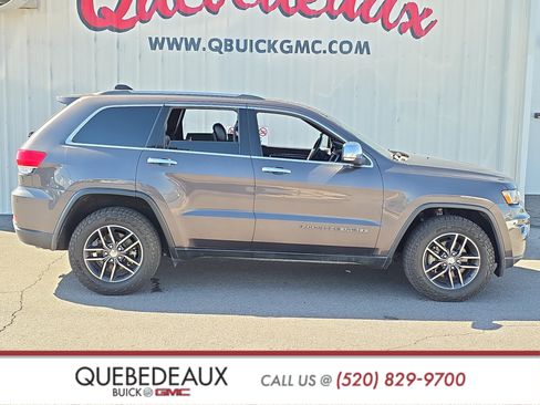 Used 2018 Jeep Grand Cherokee Limited w/ Trailer Tow Group IV AWD/4WD image 8