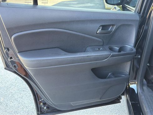 Used 2023 Honda Passport EX-L image 17