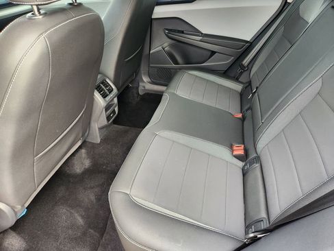 Used 2024 Volkswagen Taos SE image 28