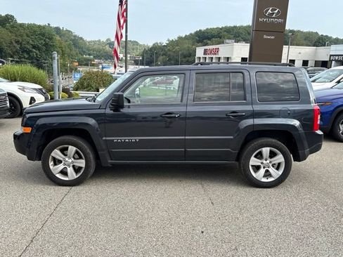 Used 2014 Jeep Patriot Latitude w/ Sun/Sound Group AWD/4WD image 2