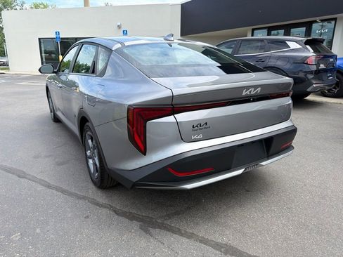 Certified 2025 Kia K4 FWD image 10