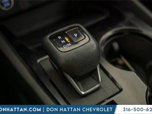 Used 2023 Nissan Rogue SV image 13