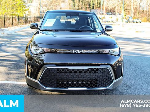 Used 2025 Kia Soul LX w/ LX Technology Package image 9