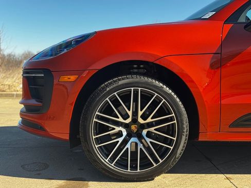 Used 2025 Porsche Macan Premium Plus image 7