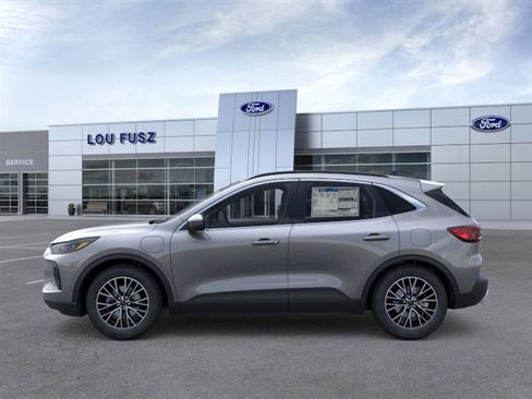 New 2025 Ford Escape SE w/ PHEV Premium Package image 4