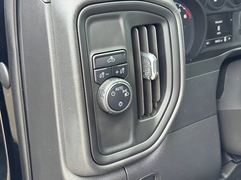 Used 2022 Chevrolet Silverado 1500 Custom w/ LPO, Dark Essentials Package RWD image 11