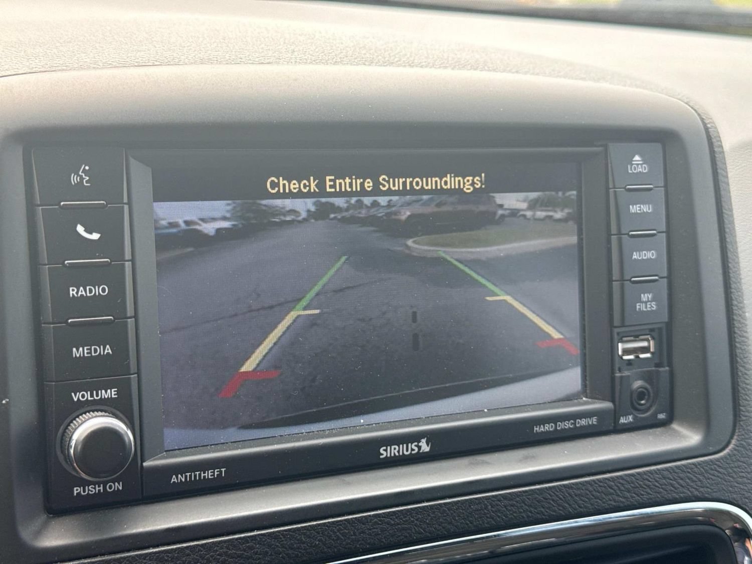 Used 2017 Dodge Grand Caravan SE FWD image 31