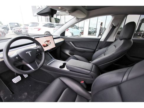 Used 2022 Tesla Model Y Performance AWD/4WD image 28