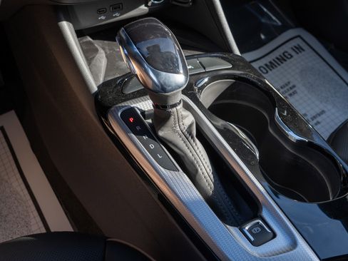 New 2026 Buick Envista Avenir FWD image 23