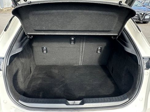 Used 2023 MAZDA CX-30 AWD 2.5 S w/ Premium Package image 28