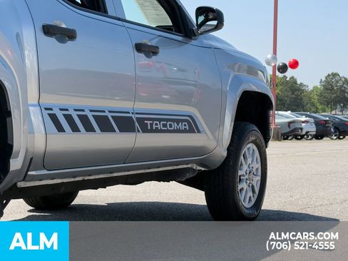 Used 2024 Toyota Tacoma SR image 10