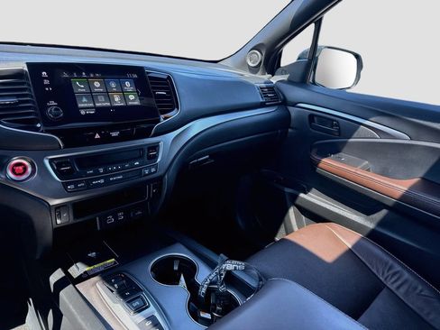 Used 2024 Honda Passport EX-L image 22