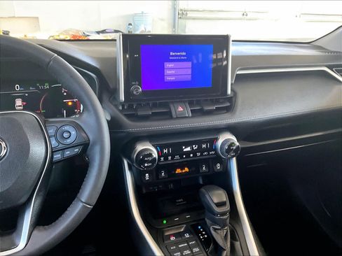 Used 2023 Toyota RAV4 XLE image 18