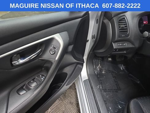 Used 2016 Nissan Altima 2.5 S w/ Power Driver Seat Package FWD image 27