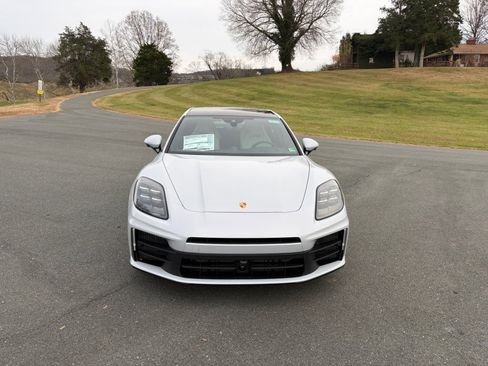 New 2026 Porsche Panamera 4 image 10