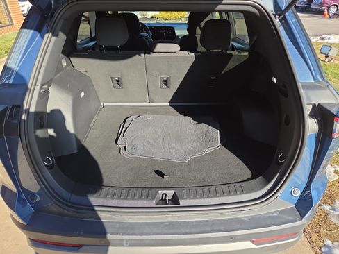 Used 2025 Chevrolet Equinox LT image 5