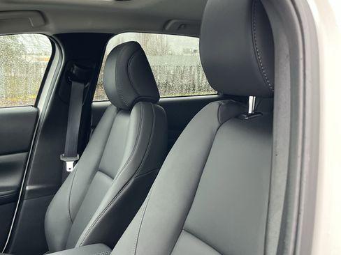 Used 2024 MAZDA CX-30 AWD 2.5 S w/ Preferred Package image 17