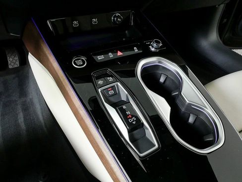 New 2026 Audi A6 Premium Plus image 17