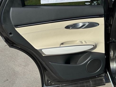 New 2026 Genesis GV70 2.5T Advanced image 22