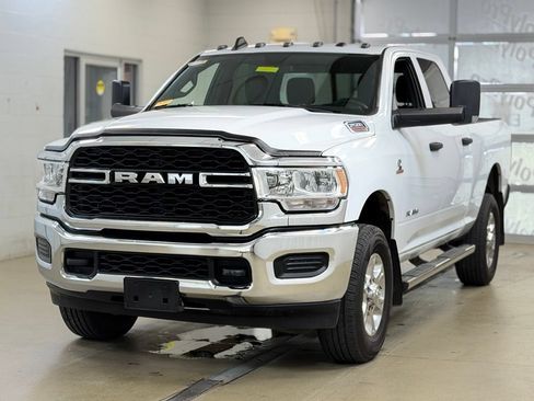 Used 2021 RAM 2500 Tradesman AWD/4WD image 3