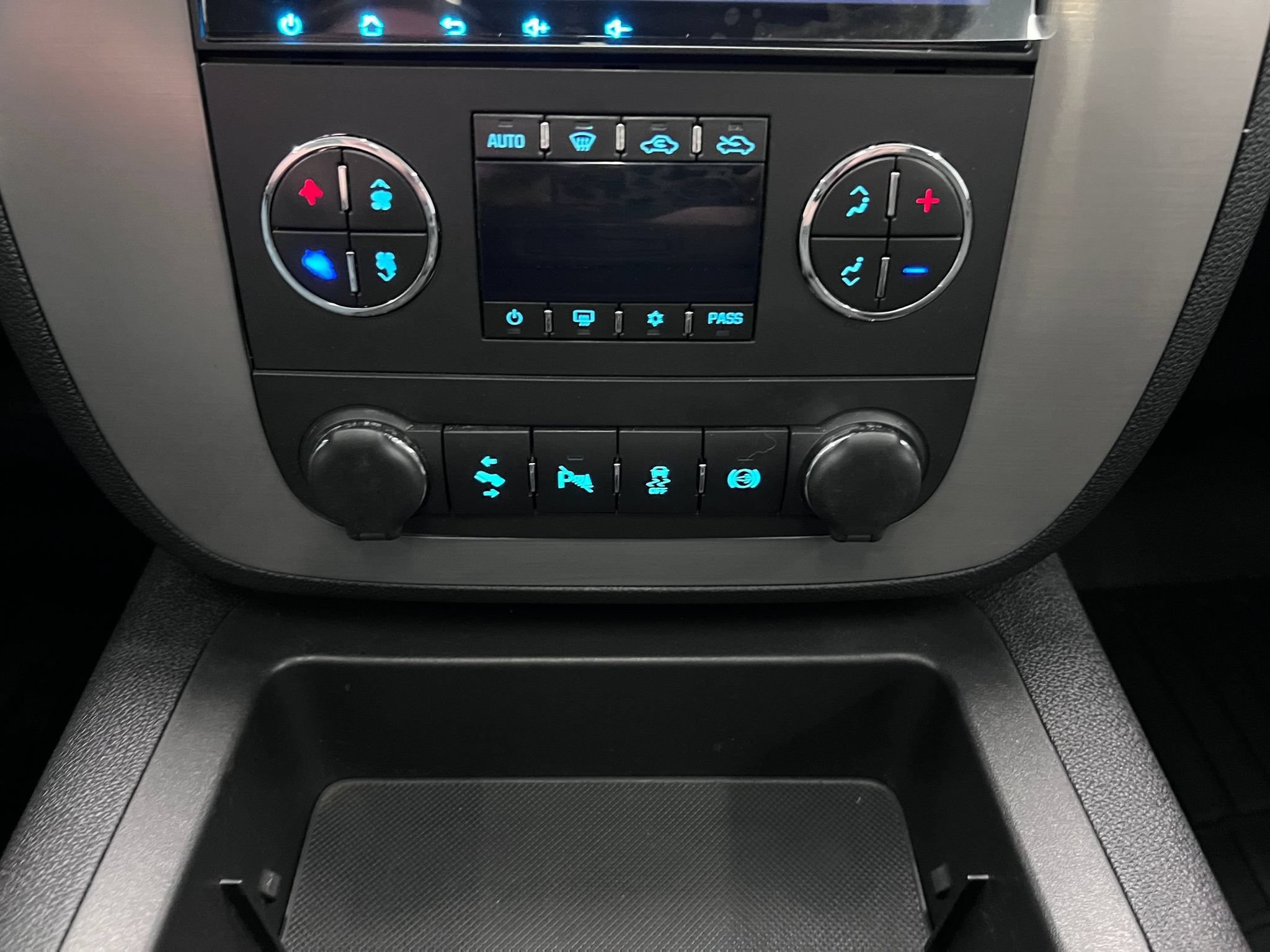 Used 2013 GMC Sierra 2500 SLT AWD/4WD image 26