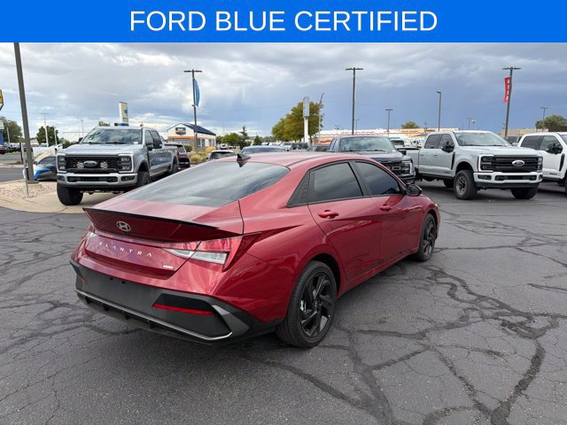 Used 2026 Hyundai Elantra SEL w/ Cargo Package FWD image 6