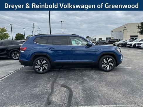 New 2026 Volkswagen Atlas SE image 2