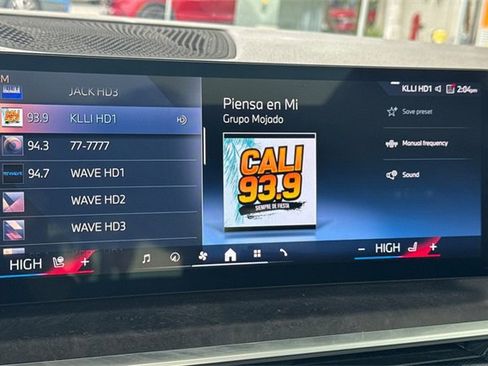 Used 2025 BMW X5 sDrive40i image 23