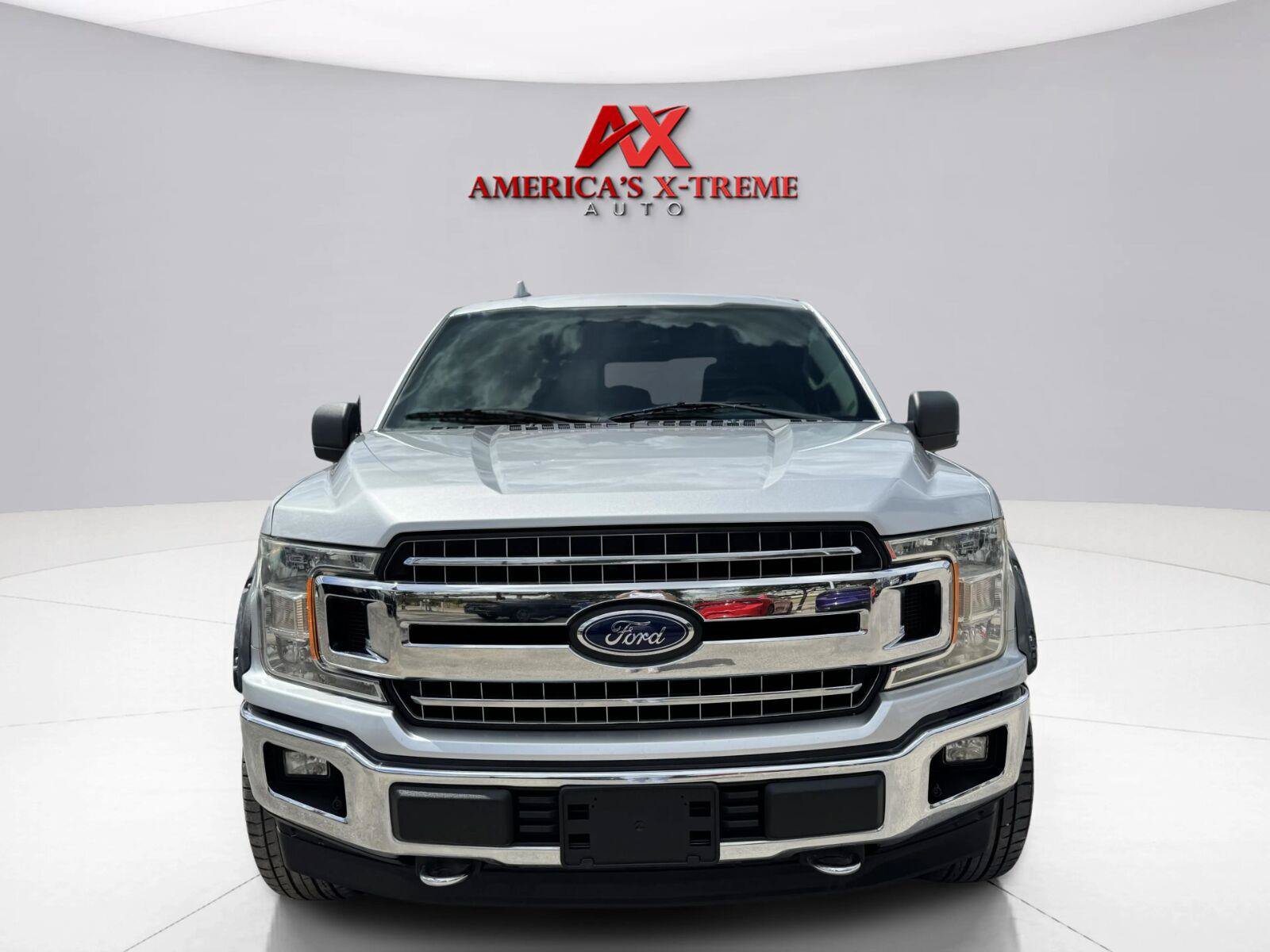 Used 2018 Ford F150 XLT w/ Equipment Group 302A Luxury AWD/4WD image 8