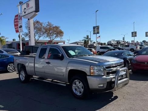 Used 2008 Chevrolet Silverado 1500 LT w/ Power Pack Plus image 5