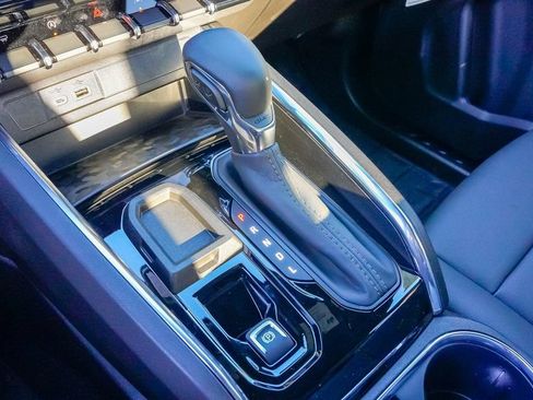 New 2026 GMC Canyon Elevation w/ Convenience Package RWD image 17