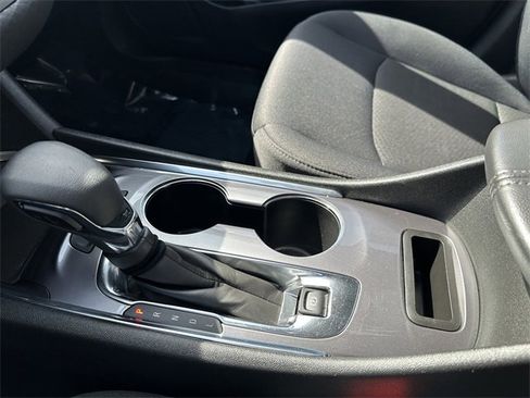 Used 2022 Chevrolet Malibu LT image 25