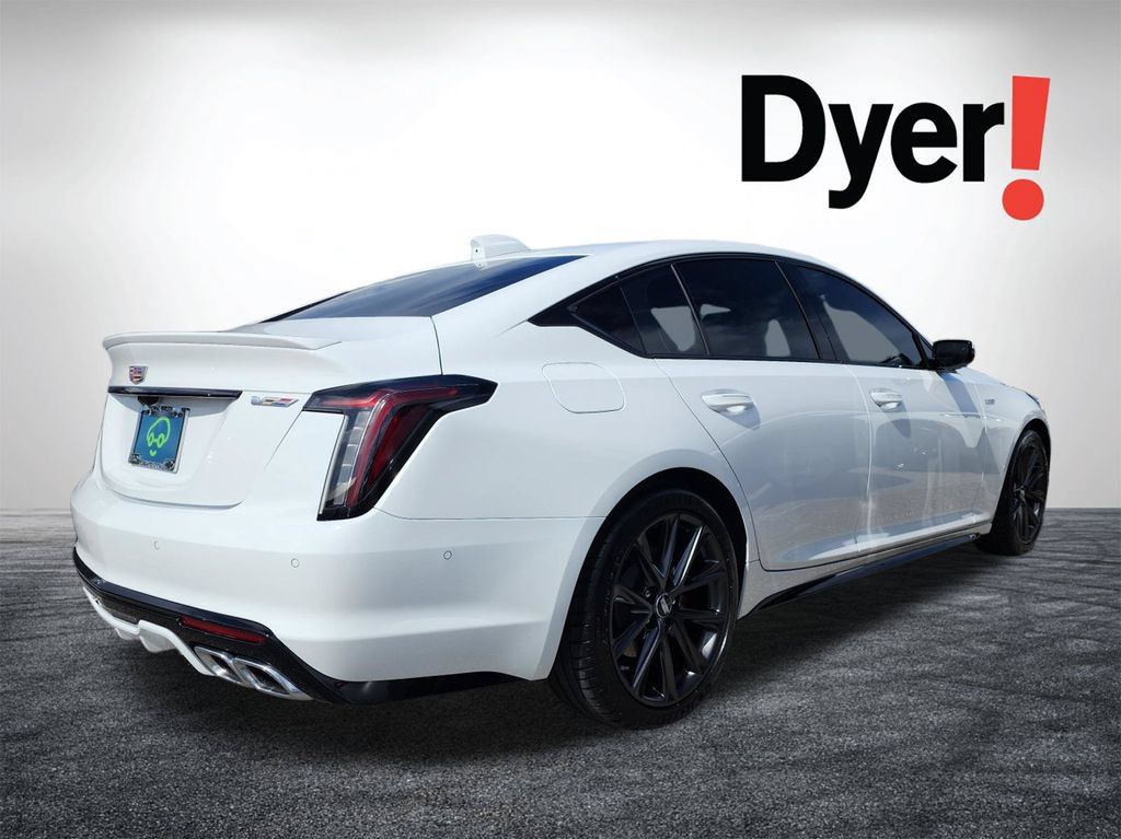 Used 2025 Cadillac CT5 V w/ Technology Package RWD image 5