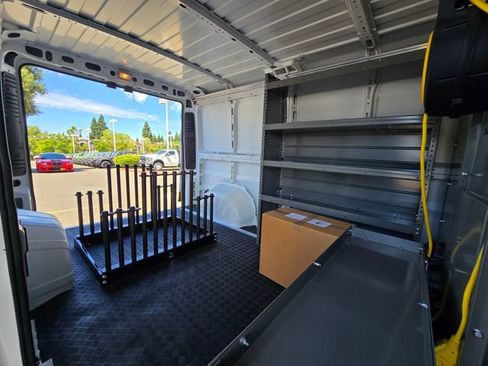 Used 2025 RAM ProMaster 2500 FWD image 23