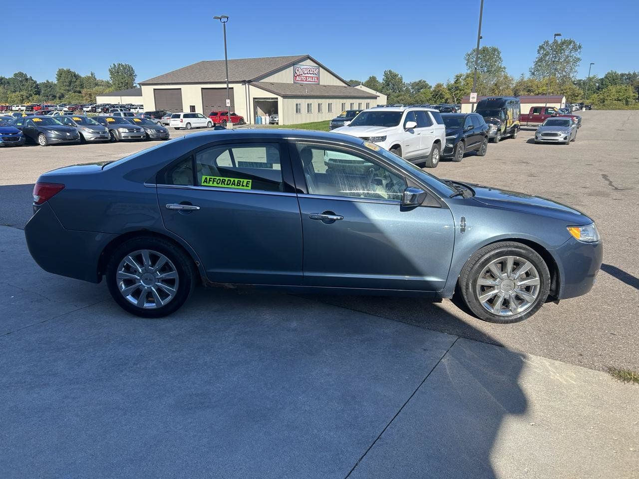 Used 2011 Lincoln MKZ AWD image 4