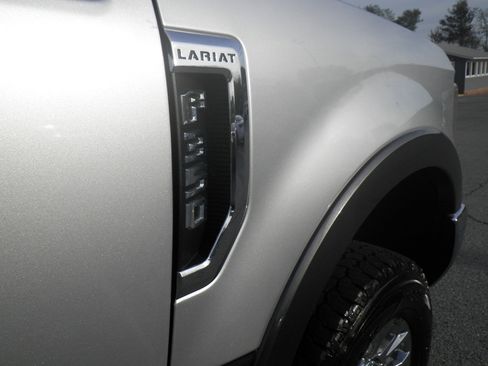 Used 2017 Ford F350 Lariat w/ Lariat Ultimate Package image 10