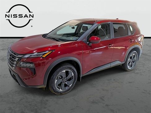 Used 2025 Nissan Rogue SV AWD/4WD image 1