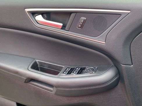 Certified 2024 Ford Edge SEL w/ Convenience Package image 19