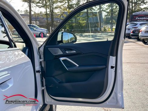 Used 2023 BMW X1 xDrive28i w/ Premium Package image 21