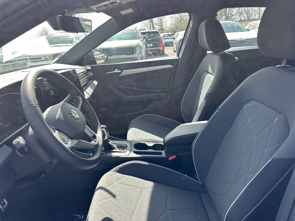 Used 2026 Volkswagen Jetta Sport FWD image 13
