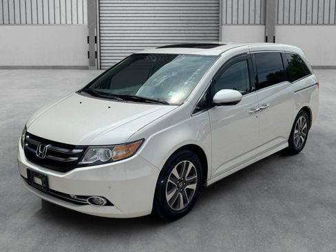 Used 2015 Honda Odyssey Touring image 29