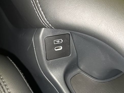 New 2027 Honda HR-V EX-L image 30