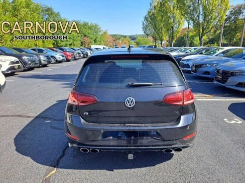 Used 2019 Volkswagen Golf R 4-Door image 5