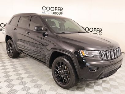 Used 2020 Jeep Grand Cherokee Altitude