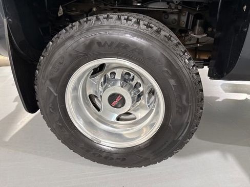 Used 2019 GMC Sierra 3500 Denali w/ Duramax Plus Package image 14