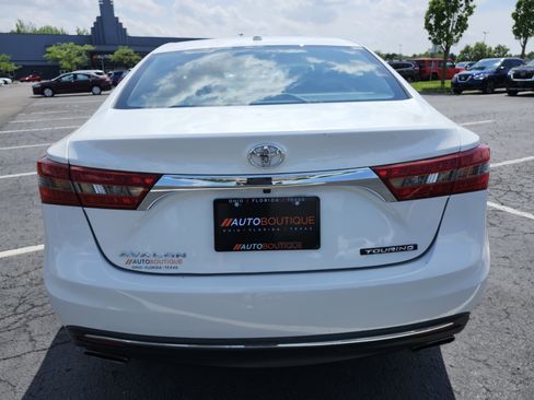 Used 2016 Toyota Avalon Touring FWD image 17