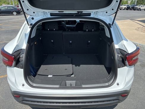 New 2026 Chevrolet Trax LS FWD image 24