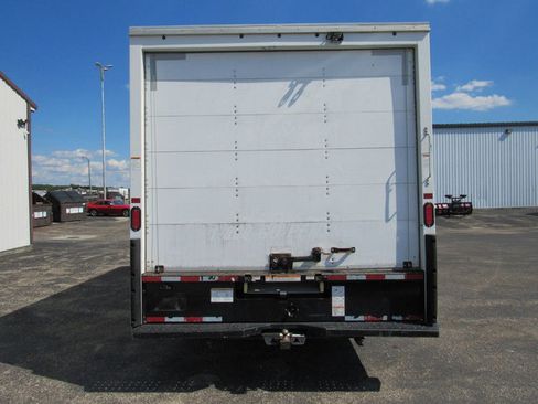 Used 2022 Ford E-350 and Econoline 350 Super Duty RWD image 4