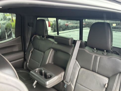 Used 2020 Chevrolet Silverado 1500 High Country w/ Z71 Off-Road Package AWD/4WD image 32