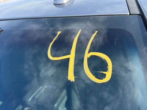 Used 2018 Chevrolet Tahoe LS image 29